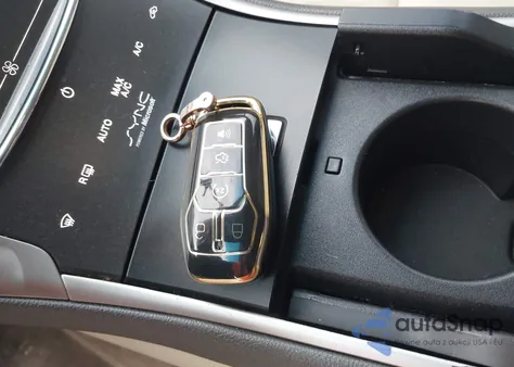 2015 Lincoln Mkz Hybrid z USA, uszkodzony, nr VIN 3LN6L2LUXFR607913